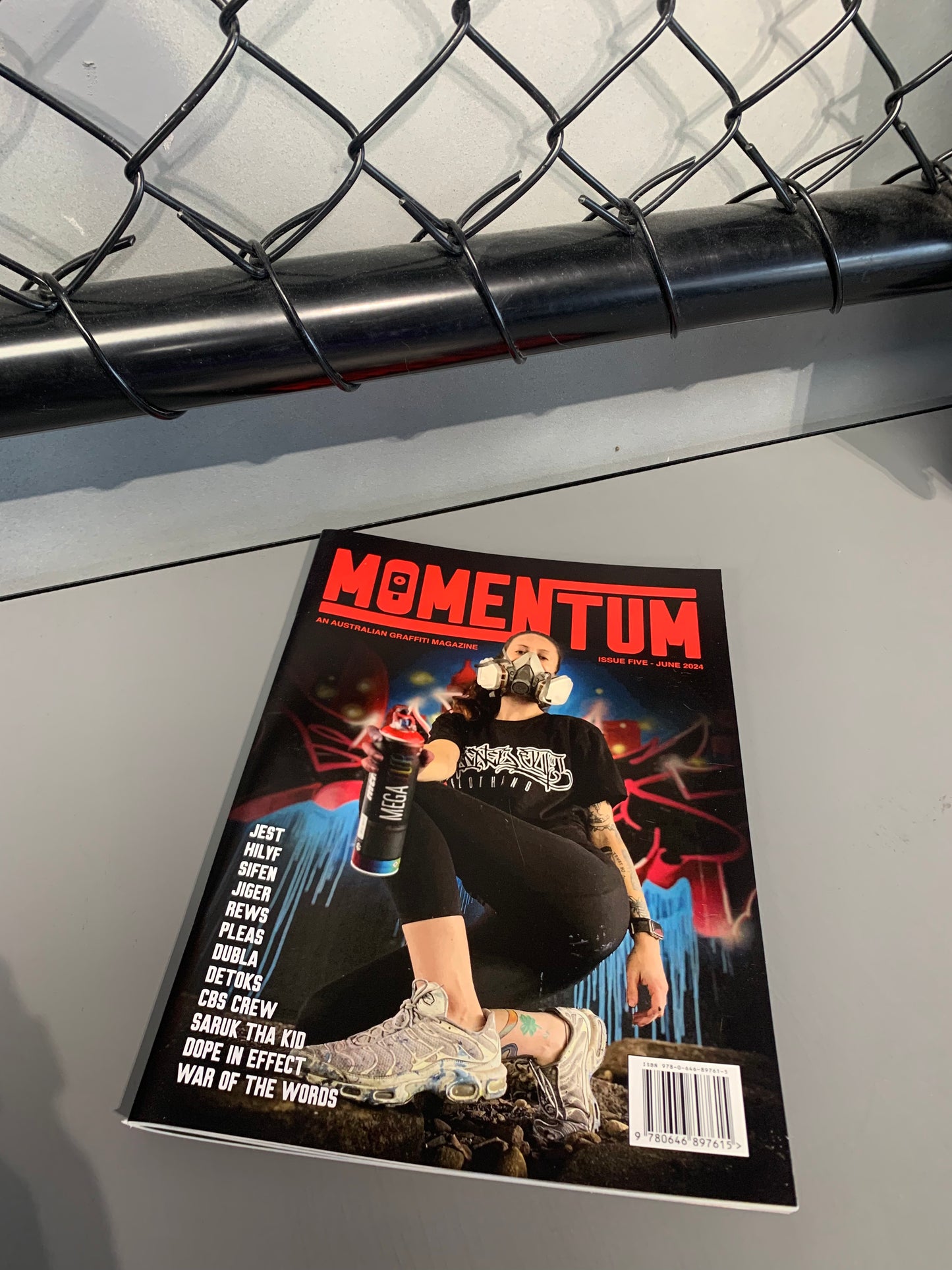 Momentum Graff Magazine ISSUE 5